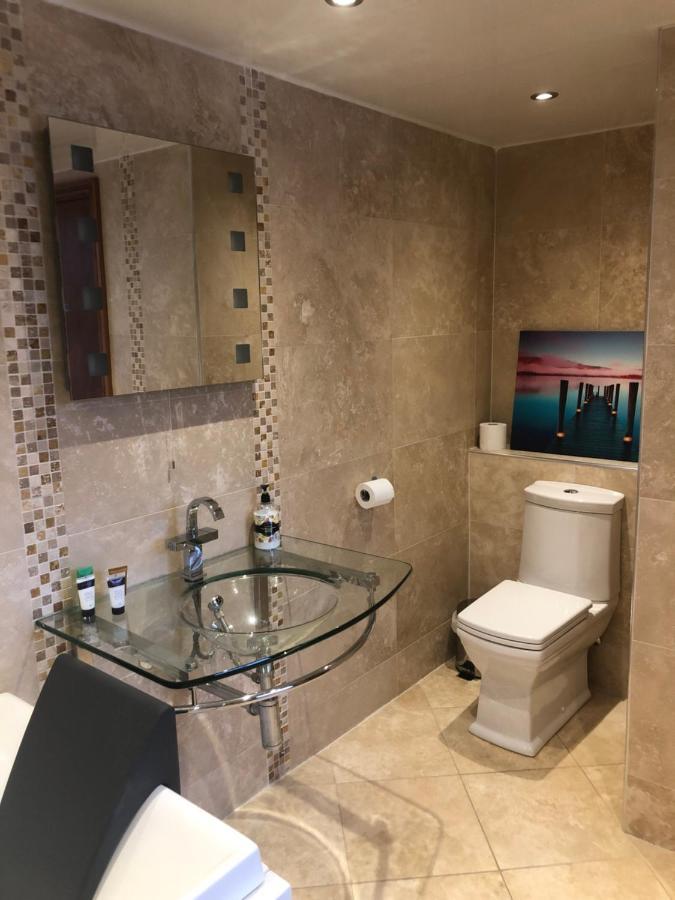 Bank Quay, Caernarfon Apartment ภายนอก รูปภาพ